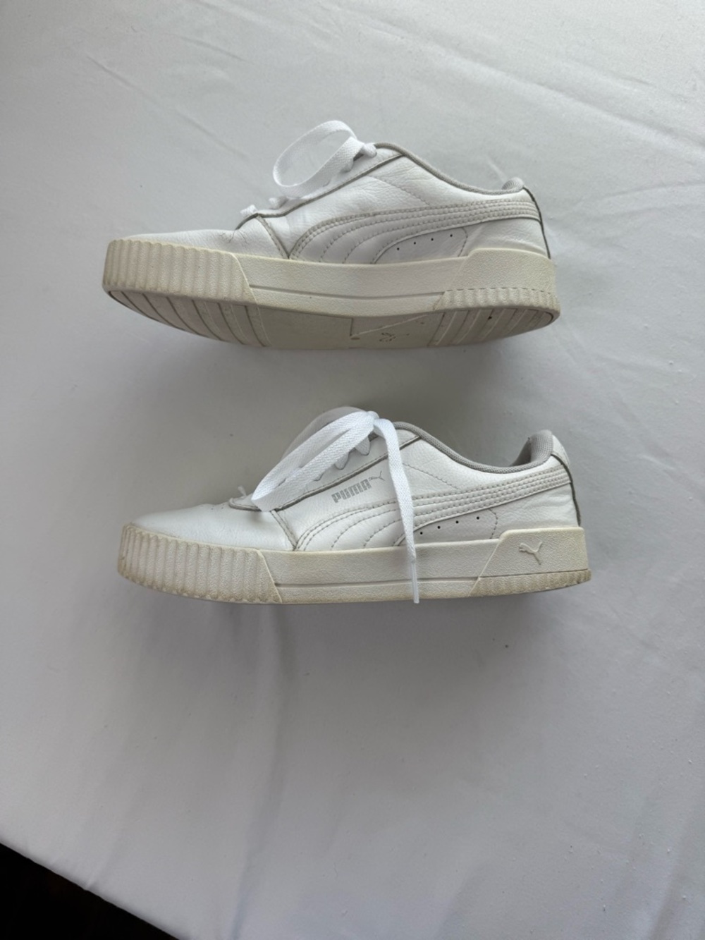 Puma Carina 2.0 White Low-Top Leather Sneakers Textured Platform Sole 80’s - Picture 2 of 8